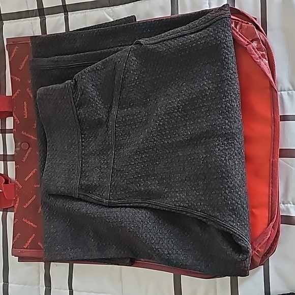 NWT Lululemon Pants Can You Feel the Pleat SHR Crop Women HBLK/BLK - Picture 1 of 11